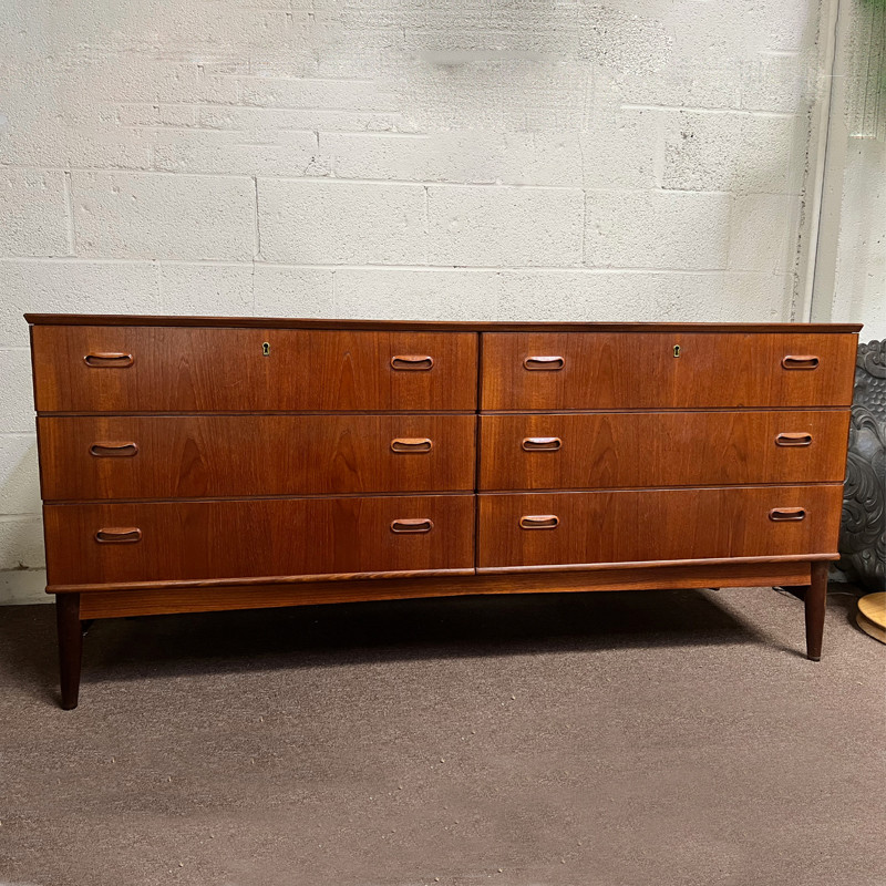 Low 6-drawer Dresser