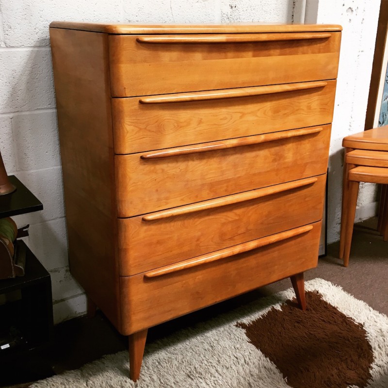 Encore Dresser